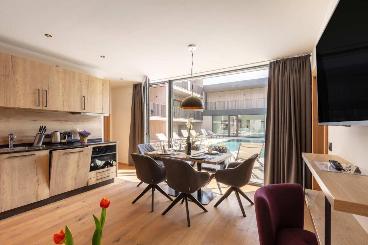 Emma Deluxe Aparthotel Ganzjaehrig Beheizter Aussenpool Piesendorf Exteriér fotografie